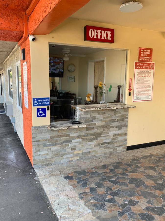 Willow Tree Inn & Suites Λος Άντζελες Εξωτερικό φωτογραφία